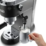 DELONGHI EC685.BK Aparat za espresso kafu - Slika 4